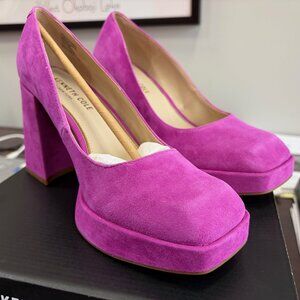 Kenneth Cole New York Bri Pump Size 8